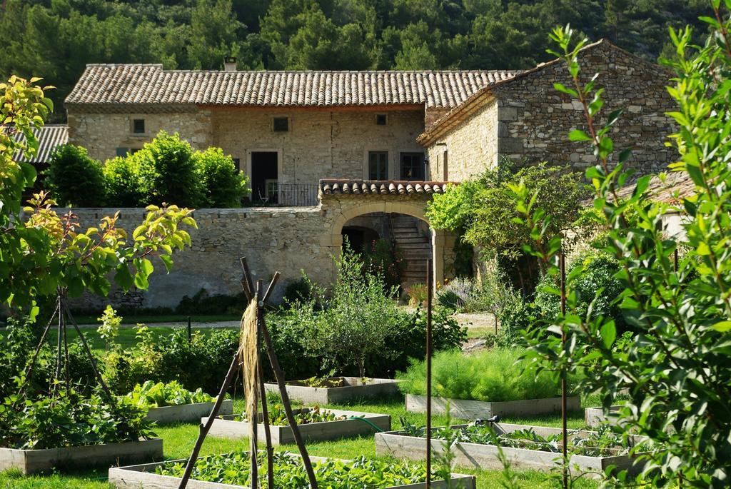 Bed and Breakfast Le Mas De La Fontaine Le Pegue Exterior foto