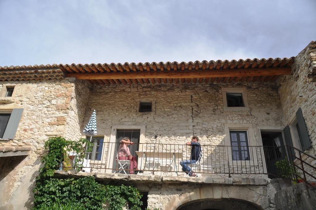 Bed and Breakfast Le Mas De La Fontaine Le Pegue Exterior foto